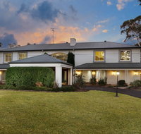 Luxury Bungalow - Great Ocean Road Tourism