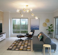 Luxury Waterfront Villa in Sanctuary Lakes - Great Ocean Road Tourism