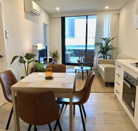 M-City 2 BR and 2 BA Apartment with Parking - Great Ocean Road Tourism