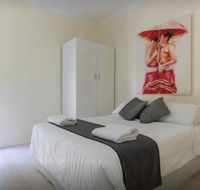 M102 Studio Gem in West Perth Free Tranzit Zone - Great Ocean Road Tourism