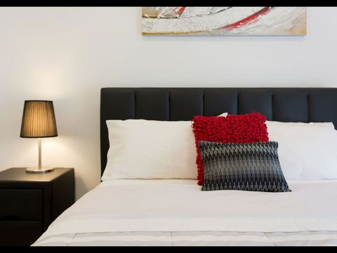 M5 Apartment In The Free Transit Zone West Perth - Great Ocean Road Tourism 3