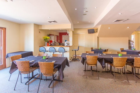 Mackay Rose Motel - Great Ocean Road Tourism 1