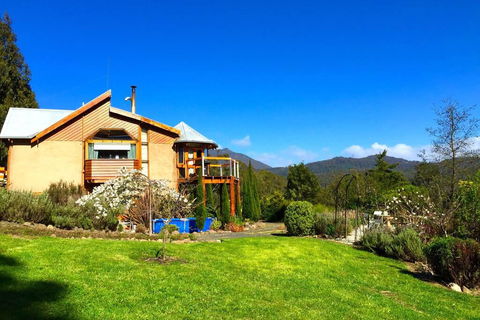 MAGICAL MOUNTAIN RETREAT - 20 Mins To CBD And Only 10 To MONA! - Great Ocean Road Tourism 2