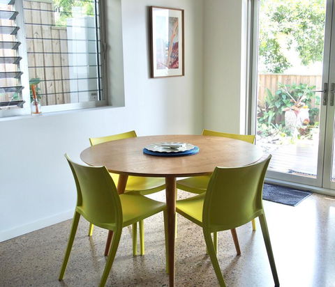 Malibu Apartment - Peregian Beach - Great Ocean Road Tourism 3