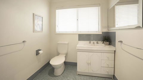 Malibu Drive 20 Bawley Point NSW - Great Ocean Road Tourism 3