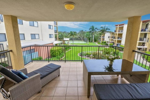 Marcoola Beachfront 3BR -Pool-100m To The Beach. - Great Ocean Road Tourism 2