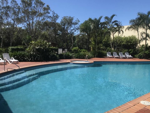 Marcoola Beachfront 3BR -Pool-100m To The Beach. - Great Ocean Road Tourism 1