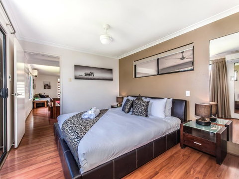 Marcoola House, Pet Friendly, Sunshine Coast - Great Ocean Road Tourism 2