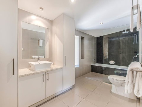 Marcoola House, Pet Friendly, Sunshine Coast - Great Ocean Road Tourism 3