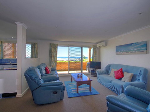 Mareeba 1 - Great Ocean Road Tourism 2