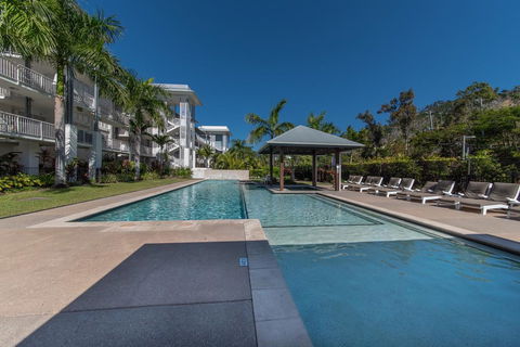 Marina Dreams- Airlie Beach - Great Ocean Road Tourism 1