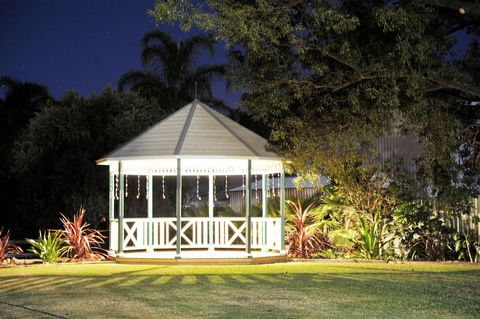 McNevins Tamworth Motel - Great Ocean Road Tourism 3