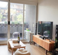 Modern 2 Bedroom Apartment Close To Beach and City - Great Ocean Road Tourism