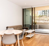 Modern Apartment in Darling Harbour - Great Ocean Road Tourism