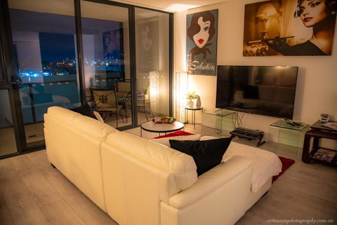 Modern, Clean, Luxury At The Right Price..... - Great Ocean Road Tourism 2