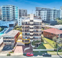 Moreton Towers Unit 1 25 Moreton Pde Kings Beach - Great Ocean Road Tourism