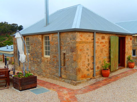 Morialta Barns - Great Ocean Road Tourism 0