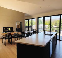 Mountain Mist Retreat - 4 Bedrooms - Great Ocean Road Tourism