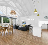 Mudjimba Island Beach House - Great Ocean Road Tourism