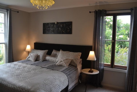 Mulberry Cottage Unique B&B Accommodation - Great Ocean Road Tourism 1