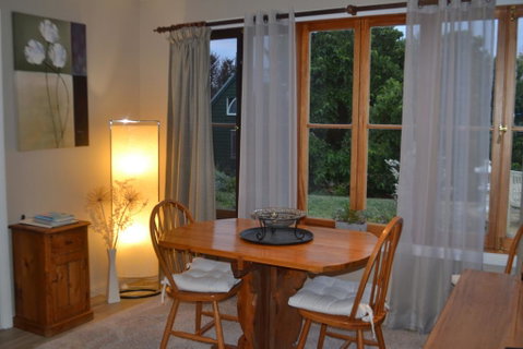 Mulberry Cottage Unique B&B Accommodation - Great Ocean Road Tourism 3