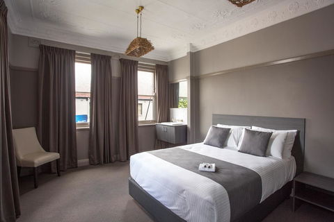 Nags Head Hotel - Great Ocean Road Tourism 0