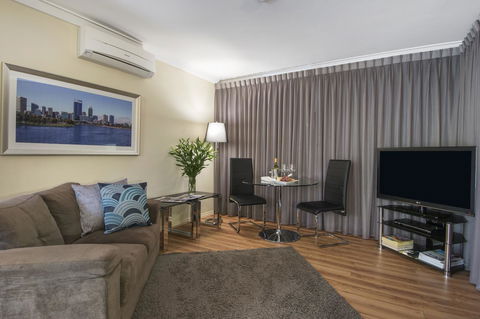 The Peninsula Riverside Serviced Apartments - Great Ocean Road Tourism 27