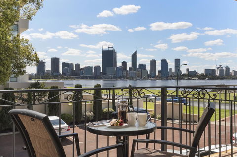 The Peninsula Riverside Serviced Apartments - Great Ocean Road Tourism 32
