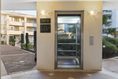 The Peninsula Riverside Serviced Apartments - Great Ocean Road Tourism 38