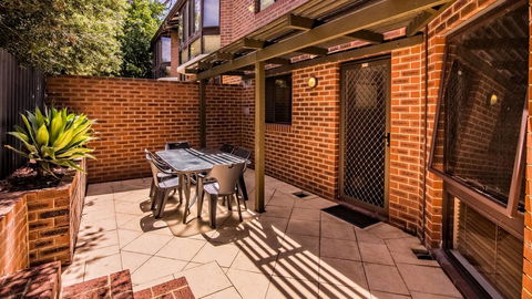 Dowler Apartments Subiaco - Great Ocean Road Tourism 38