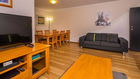 Dowler Apartments Subiaco - Great Ocean Road Tourism 5