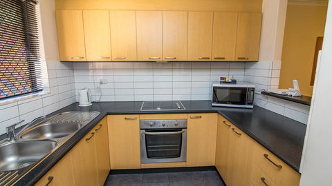 Dowler Apartments Subiaco - Great Ocean Road Tourism 32