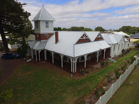 Busselton Ithaca Motel - Great Ocean Road Tourism 3