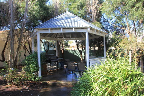 Busselton Ithaca Motel - Great Ocean Road Tourism 10