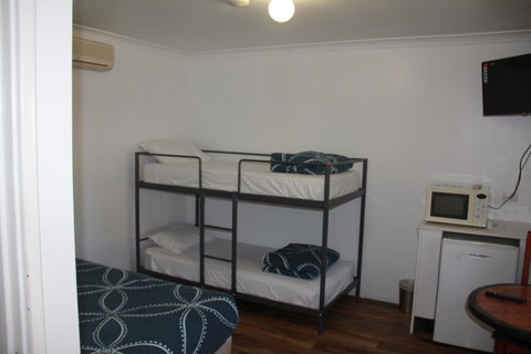 Busselton Ithaca Motel - Great Ocean Road Tourism 44