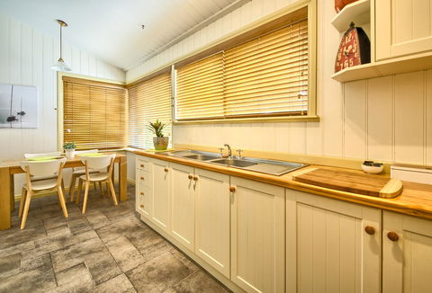 Spencer Suites Albany - Great Ocean Road Tourism 3