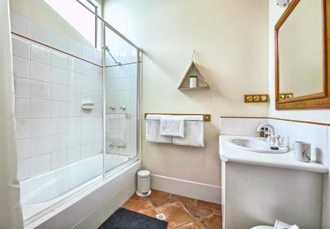 Spencer Suites Albany - Great Ocean Road Tourism 12