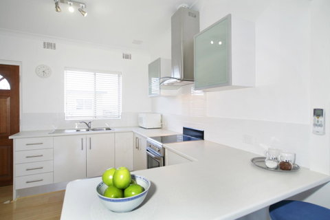 Summer Breeze - Holiday Or Business Apartment - Great Ocean Road Tourism 4