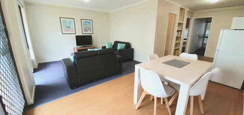 West Beach Lagoon 202 - Quiet & Ground Floor! - Great Ocean Road Tourism 7