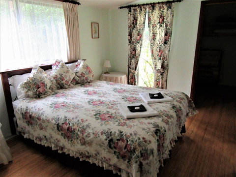 Treenbrook Cottages - Great Ocean Road Tourism 18