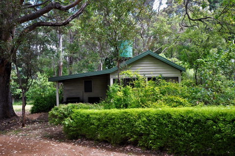 Treenbrook Cottages - Great Ocean Road Tourism 15
