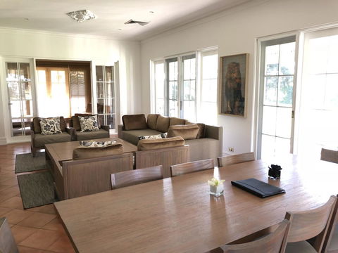 Caves Road Guest Houses - Great Ocean Road Tourism 16