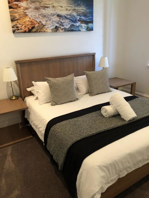 Caves Road Guest Houses - Great Ocean Road Tourism 7