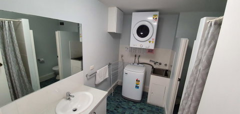 West Beach Lagoon 204 â€“ Ground Floor - Great Ocean Road Tourism 3