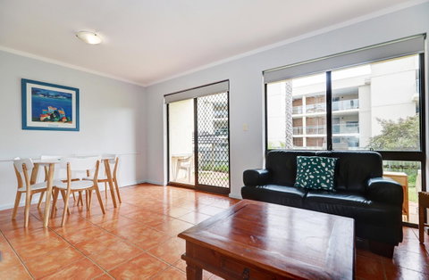 West Beach Lagoon 204 â€“ Ground Floor - Great Ocean Road Tourism 10