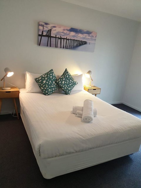 West Beach Lagoon 204 â€“ Ground Floor - Great Ocean Road Tourism 5