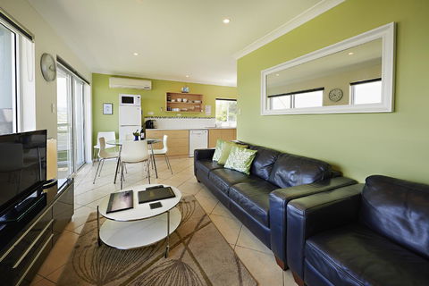 Albany Harbourside Apartments And Houses - Great Ocean Road Tourism 44