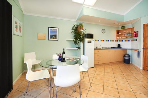 Albany Harbourside Apartments And Houses - Great Ocean Road Tourism 1