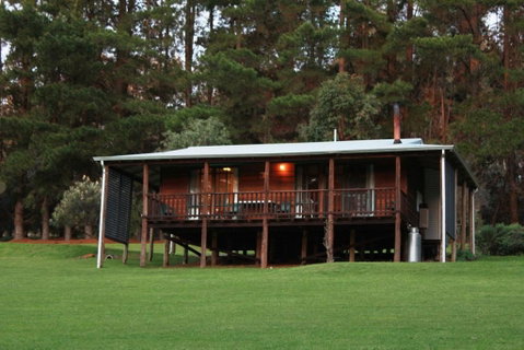 Hawke Brook Chalets - Great Ocean Road Tourism 13