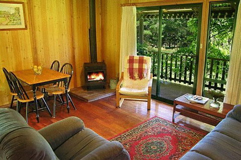 Hawke Brook Chalets - Great Ocean Road Tourism 5